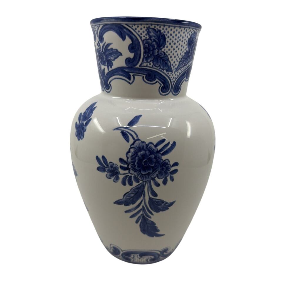 Tiffany & Co. DELFT Blue & White Porcelain 9.75” Vase Made In Portugal 1996